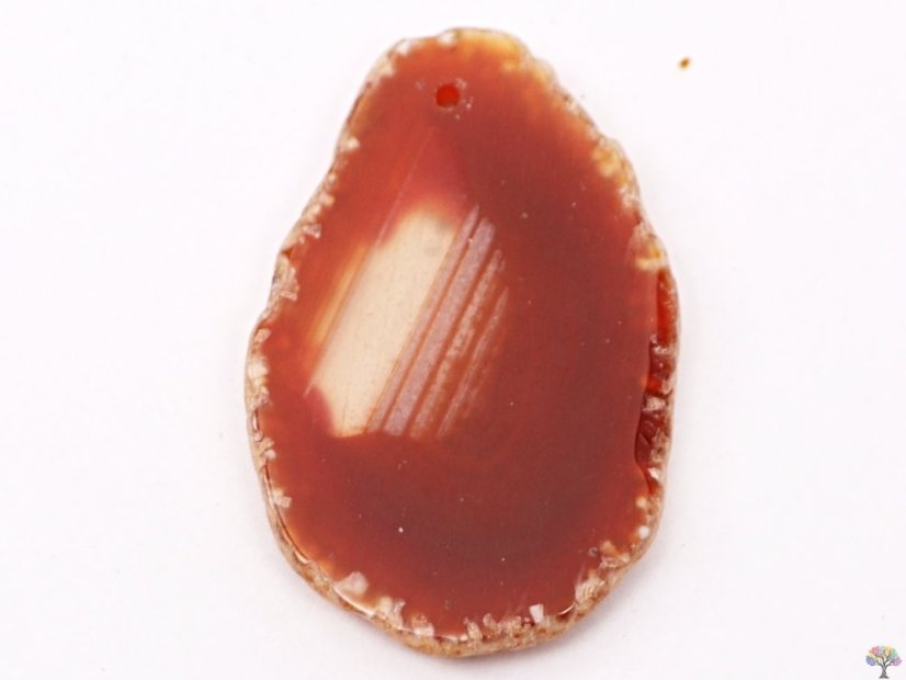 Achátový plát červený s dírkou - velikost 3 - 5 cm #491