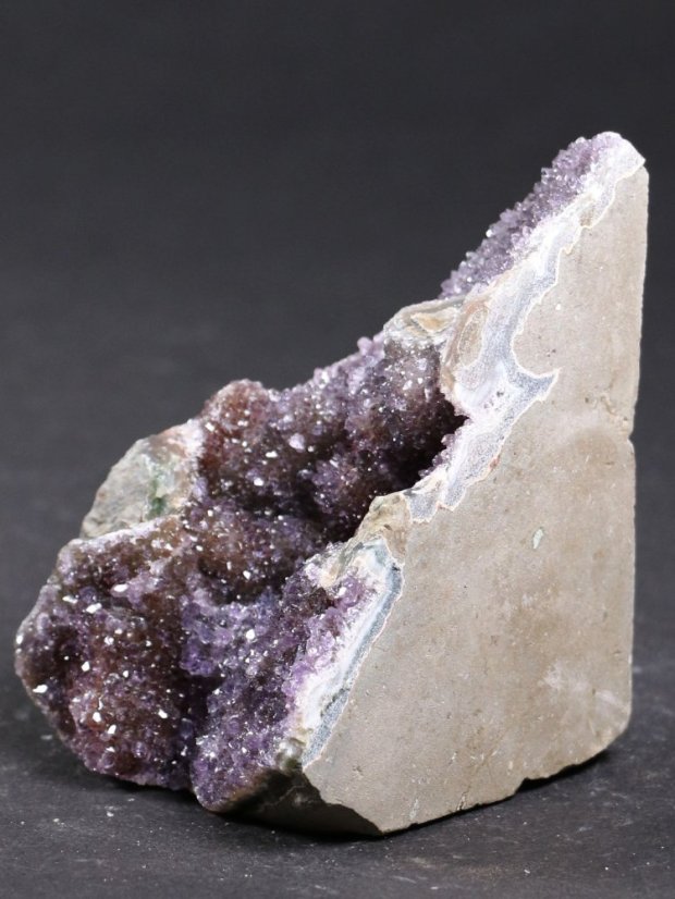 37593 4 ametyst druza 0 360 kg 1062